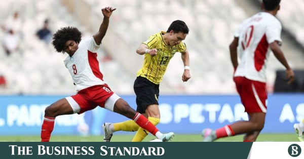 Bangladesh begin Fifa Asean Cup campaign with 3-0 defeat to Malaysia
